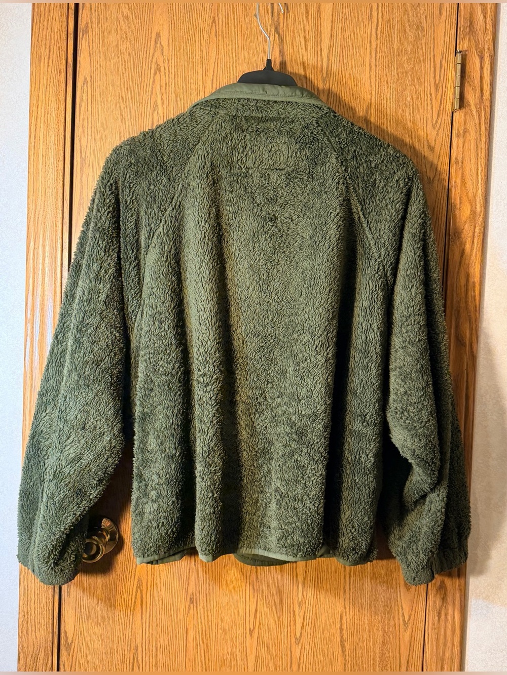 American Eagle Outfitters Army Green Teddy Sherpa Jacket - Picture 7 of 7